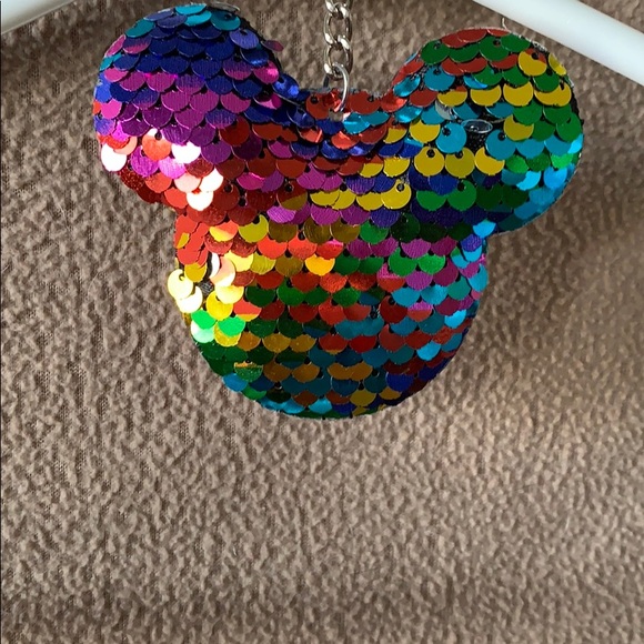 Disney keychain - Picture 2 of 2